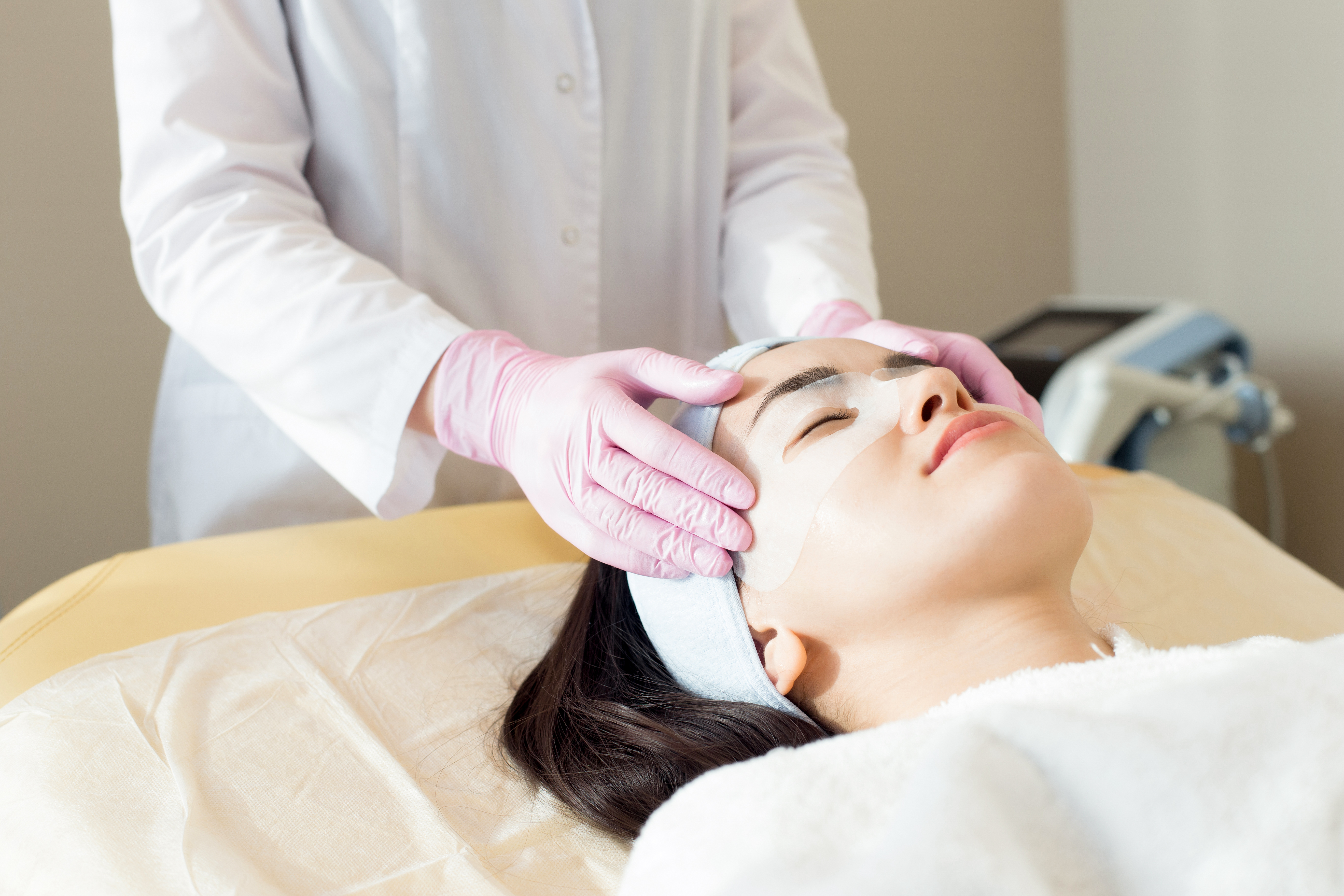 beauty-treatment-cosmetology beauty-treatment-cosmetology
